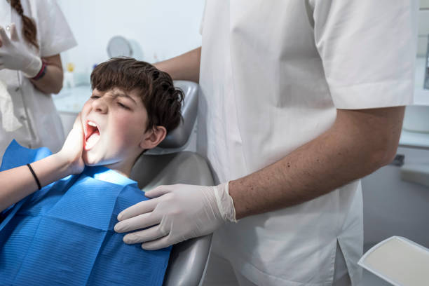 Best Cosmetic Emergency Dentistry in Moundridge, KS