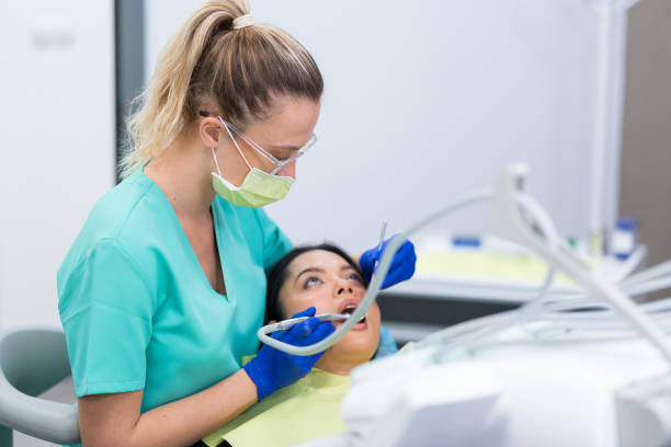 Best Emergency Gum Treatment in Moundridge, KS