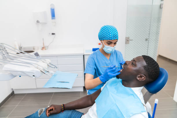 Best Emergency Tooth Extraction in Moundridge, KS